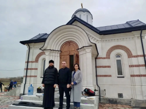 Благочинный Азовского округа и глава города Азова посетили строящиеся храмы