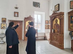 Состоялась встреча благочинного Аксайского округа и председателя комиссии по канонизации святых Донской митрополии