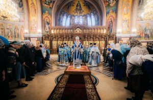 В праздник Благовещения Пресвятой Богородицы Глава Донской митрополии совершил Божественную литургию в Благовещенском греческом храме г. Ростова-на-Дону