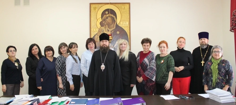 Епископ Таганрогский Артемий возглавил итоговое заседание I (регионального) этапа XXI Всероссийского конкурса «За нравственный подвиг учителя — 2026» 