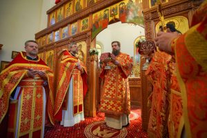 В среду Светлой седмицы епископ Таганрогский Артемий совершил Божественную литургию в Георгиевском храме в Халтуринском переулке г. Ростова- на-Дону