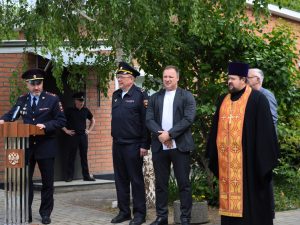 Благочинный Александровского округа совершил молебен перед началом строительства нового корпуса Ростовской школы служебно-розыскного собаководства МВД России
