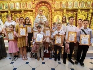 В Юго-Западном благочинии прошло награждение победителей 2 тура Кирилло-Мефодиевской олимпиады