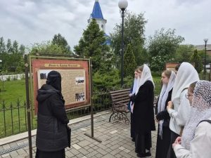 Студенты регентско-певческого отделения Донской духовной семинарии исполнили песнопения Литургии в Иверском женском монастыре