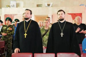 Духовенство Матвеево-Курганского округа приняло участие в торжественном мероприятии "Память пограничников всех поколений"