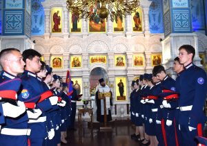 Войсковой священник Всевеликого войска Донского возглавил церемонию принятия торжественного обещания казаками «Казачьей сотни ЮФУ»