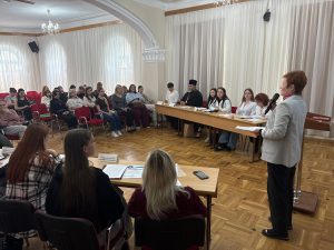 Настоятель храма пророка Илии г. Таганрога принял участие в работе круглого стола "Жизнь до рождения. Междисциплинарный диалог о будущем нации"