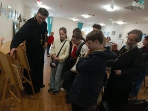 Руководитель и студенты иконописного отделения ДДС приняли участие в выставке «Связь поколений»