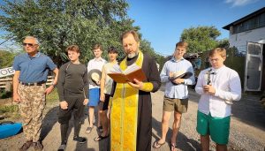 Студенты Донской духовной семинарии приняли участие в байдарочном походе по Дону