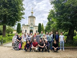Состоялась паломническая поездка прихожан Александро-Невского храма г. Азова в Свято-Троицкую Сергиеву Лавру и Оптину пустынь