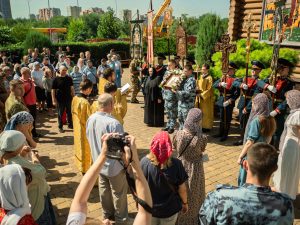 В день памяти святого равноапостольного князя Владимира в храме Александра Невского состоялось торжественное богослужение