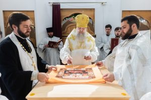 Глава Донской митрополии совершил великое освящение храма Всех Святых хутора Победа Азовского района 