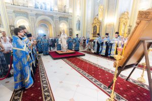В канун праздника Казанской иконы Божией Матери Глава Донской митрополии совершил всенощное бдение в Кафедральном соборе Рождества Пресвятой Богородицы