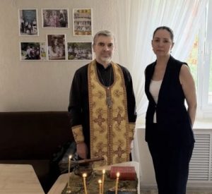 Настоятель храма великомученика Пантелеимона совершил чин освящения частной школы «Источник Знаний»