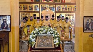 В Никольском храме п. Матвеев Курган состоялось соборное богослужение клириков Матвеево-Курганского благочиния
