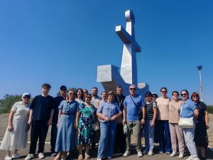 Троицкий приход г. Батайска организовал паломническую поездку для преподавателей вузов Дона