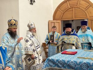 Войсковой священник Всевеликого войска Донского сослужил главе Волгоградской митрополии в праздник Августовской иконы Божией Матери