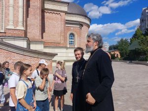 Воспитанники воскресной школы храма святого великомученика Георгия Победоносца г. Новочеркасска посетили храм Георгия Победоносца г. Ростова-на-Дону.