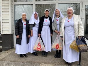 Сестры милосердия и волонтеры Пантелеимоновского храма г. Батайска оказали помощь нуждающимся жителям города
