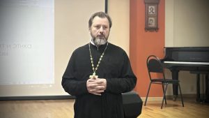 Студенты Донской духовной семинарии прослушали лекцию по церковному этикету и этике делового общения