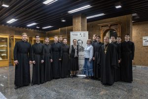 Студенты Донской духовной семинарии посетили Донскую государственную публичную библиотеку в рамках фестиваля «История с нами: Байков А. М.»